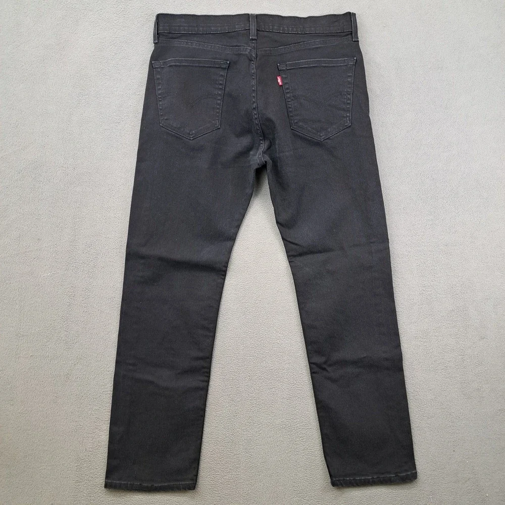 Levi's Men 505 Regular Fit Straight Leg Black Denim Jeans 33x30 (Measures 34x29)